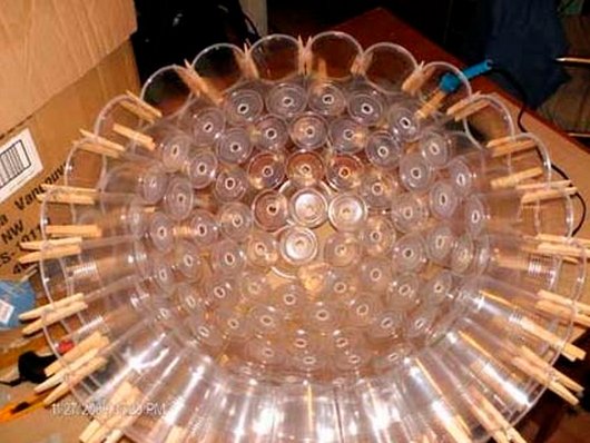Светильник из пластиковых стаканчиков пошагово