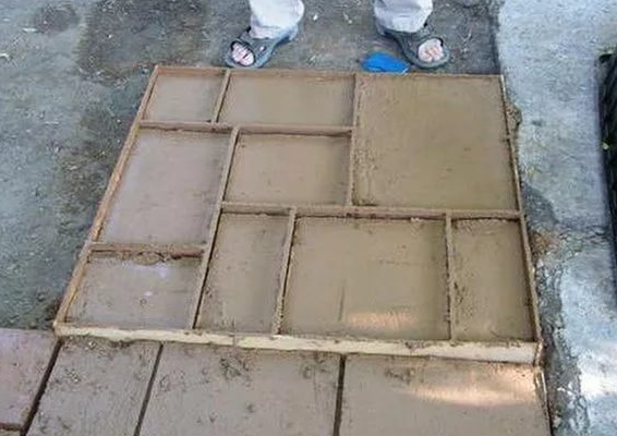  изготовить тротуарную плитку своими руками