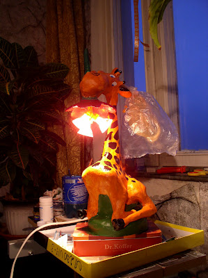 Красивая лампа жираф