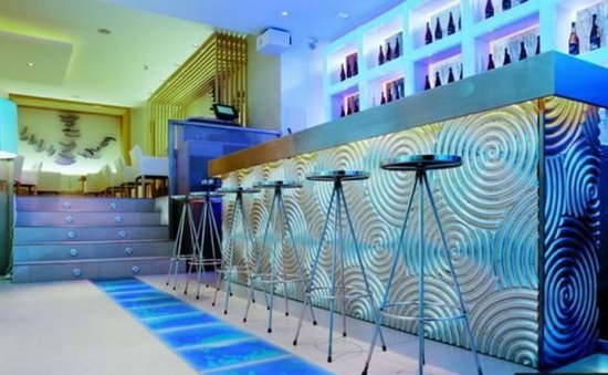 ������ ������: ���������� � �������������