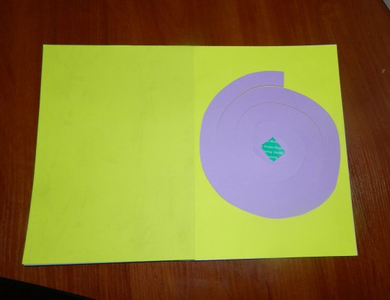 Яркая и необычная объемная открытка своими руками "Спираль"