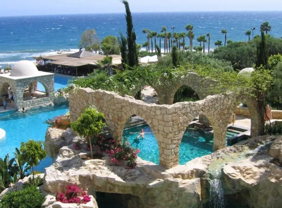 Солнечный остров Кипр. Город-курорт Протарас, как вариант бюджетного семейного отдыха