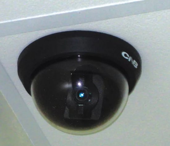 Обзор камеры видеонаблюдения для помещения