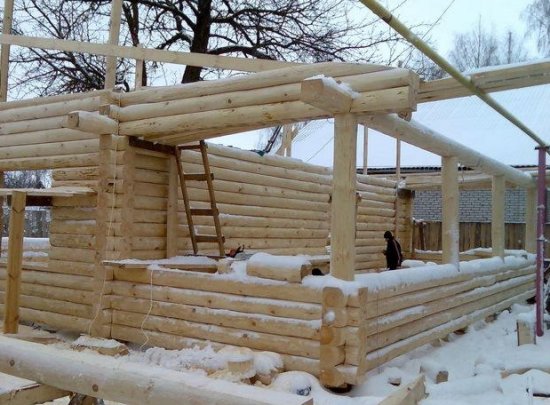 Советы по строительству бани в зимний период