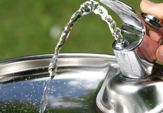 Что логичнее выбрать для дачного дома или квартиры – фонтан с питьевой водой или кулер?