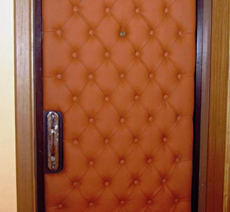 Самостоятельная отделка металлических дверей своими руками